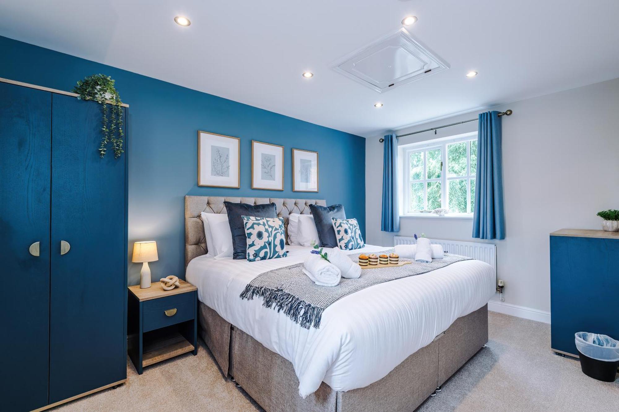 New! Stunning 3-Bed Home In Chester By 53 Degrees Property, Ideal For Groups, Free Parking! 外观 照片
