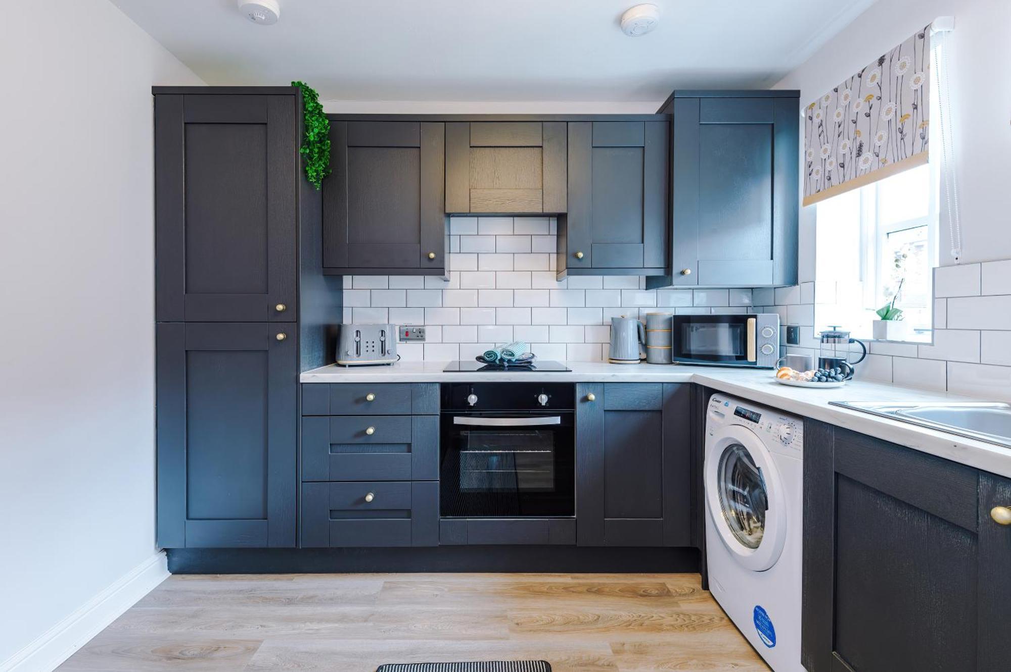 New! Stunning 3-Bed Home In Chester By 53 Degrees Property, Ideal For Groups, Free Parking! 外观 照片